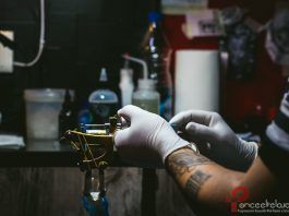 Manipulación de los materiales a la hora de tatuar Manipulación de los materiales a la hora de tatuar